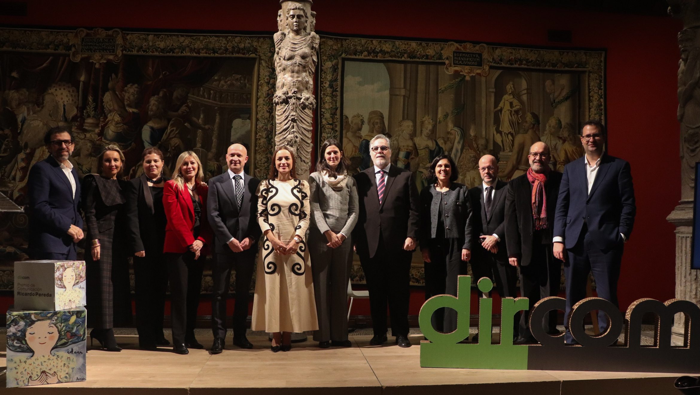 Laura Gonzalvo, directora de Comunicación y ESG de Securitas Direct, recoge el Premio de Comunicación Ricardo Pereda de Dircom Aragón